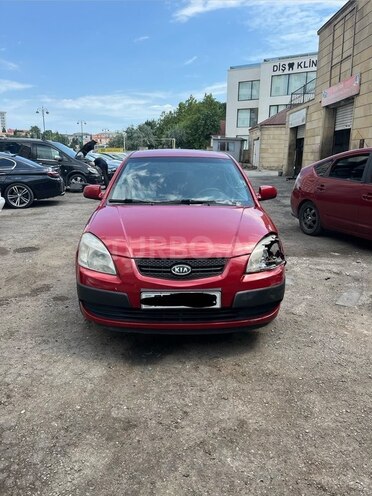 Kia Rio-1
