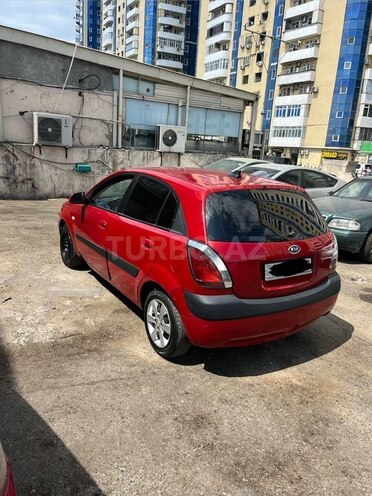 Kia Rio-6