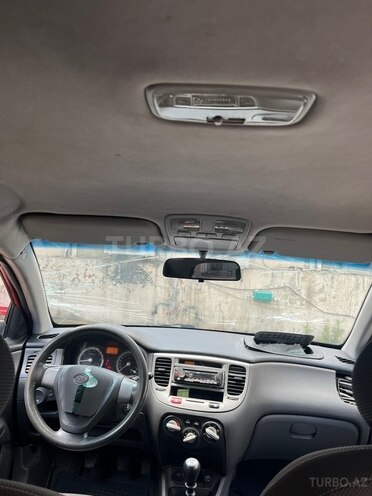 Kia Rio-4