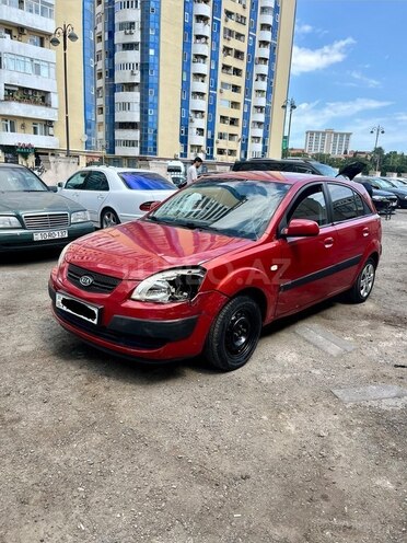 Kia Rio-2