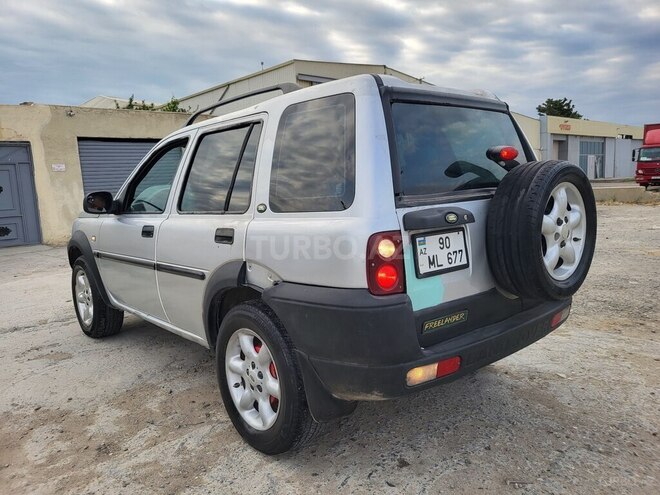 Land Rover Freelander-15