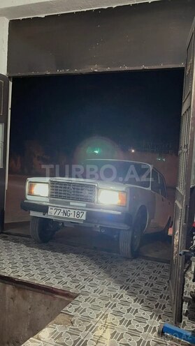 LADA (VAZ) 2107-5