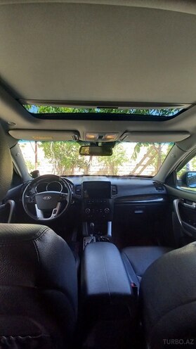 Kia Sorento-5