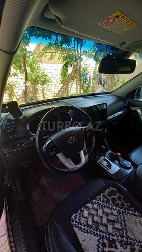 Kia Sorento-2