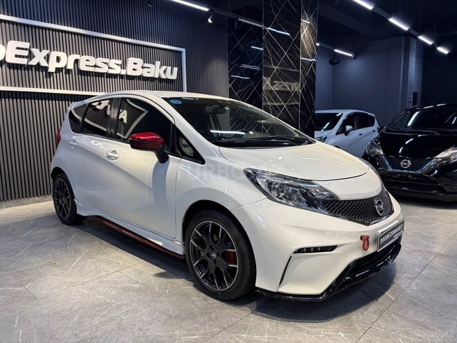 Nissan Note-8