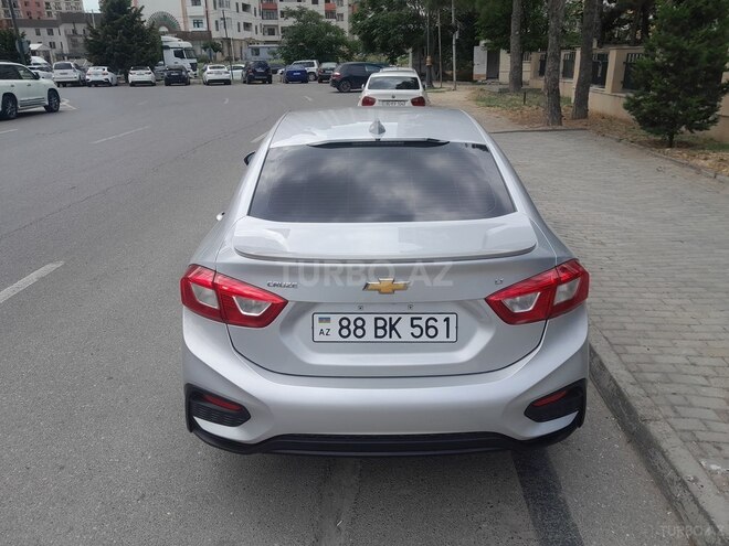 Chevrolet Cruze-8