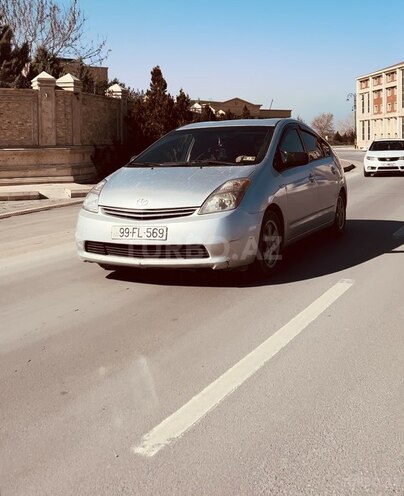 Toyota Prius-6
