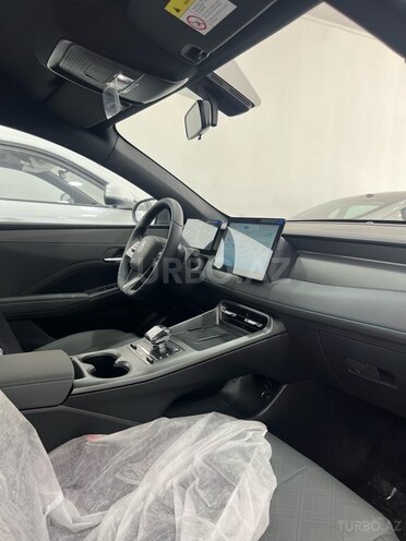 BYD Qin Plus-6