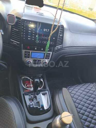 Hyundai Santa Fe-13