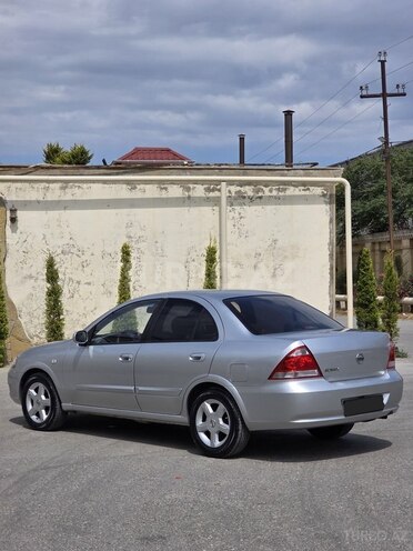 Nissan Sunny-6