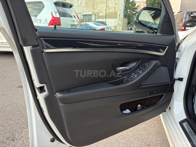 BMW 520d-19