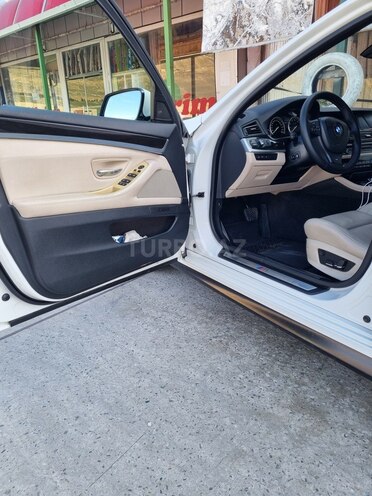 BMW 528-4