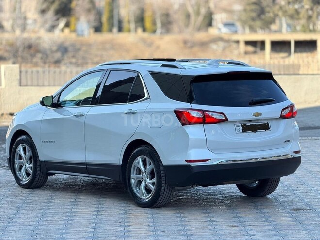 Chevrolet Equinox-5