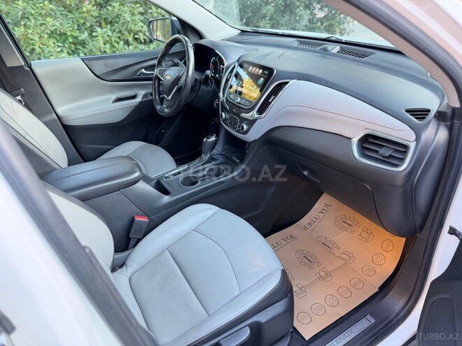 Chevrolet Equinox-12