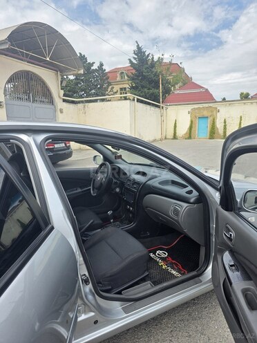 Nissan Sunny-18