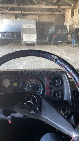 Mercedes 208 D-4