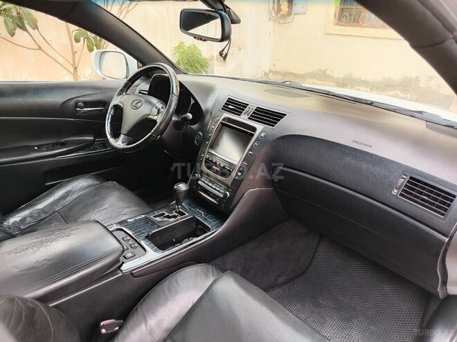 Lexus GS 300-16