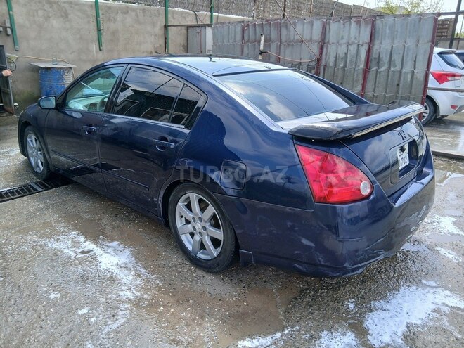 Nissan Maxima-10