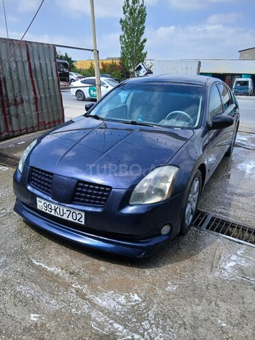 Nissan Maxima-1
