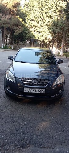 Kia Ceed-1