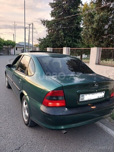 Opel Vectra-5