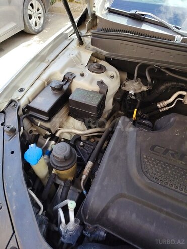 Hyundai Santa Fe-8