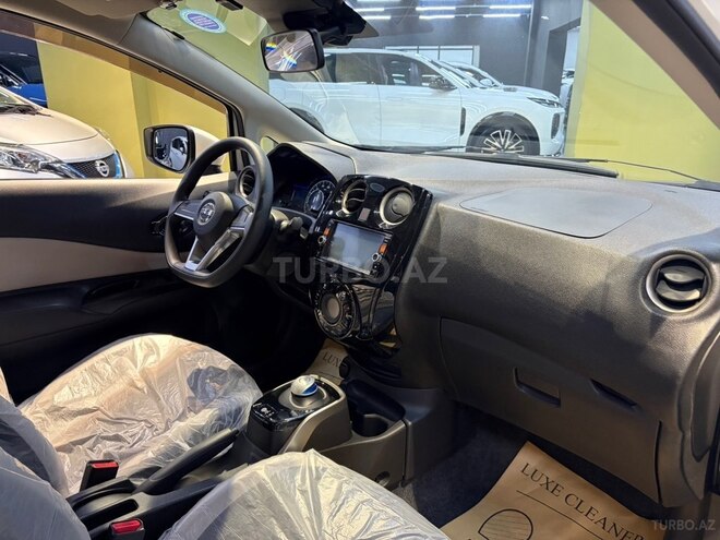 Nissan Note-14