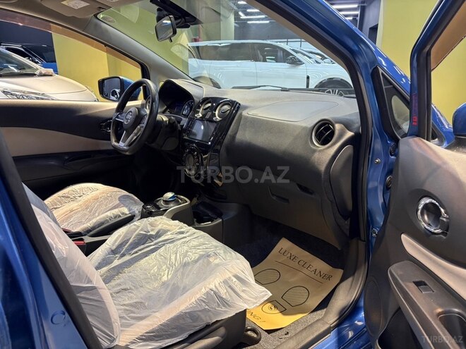 Nissan Note-5