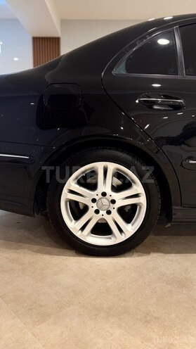 Mercedes E 350-8