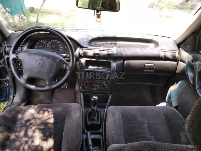 Opel Astra-4