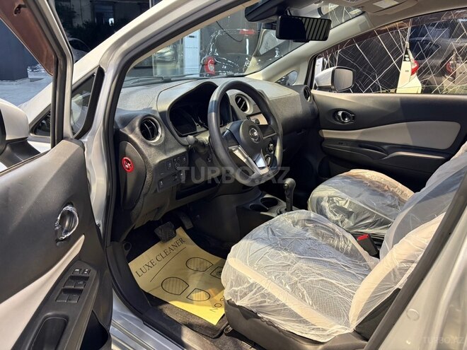 Nissan Note-19