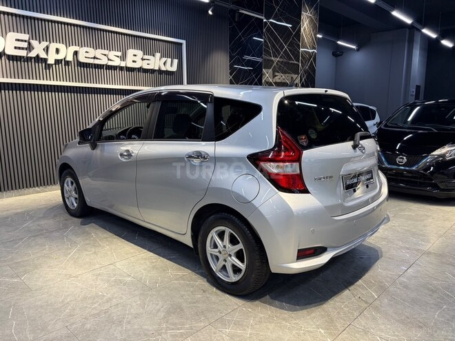 Nissan Note-3