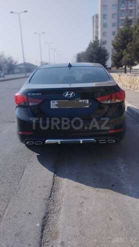 Hyundai Elantra-5