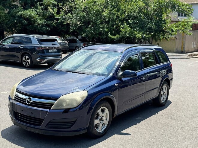 Opel Astra-2
