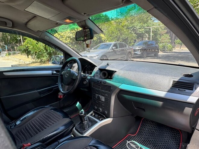 Opel Astra-10
