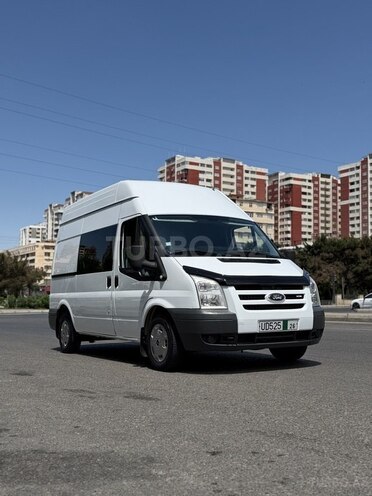 Ford Transit-1