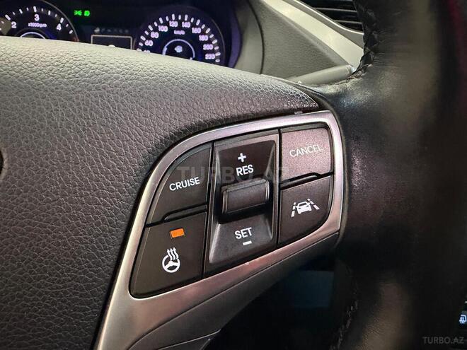 Hyundai Grandeur-24