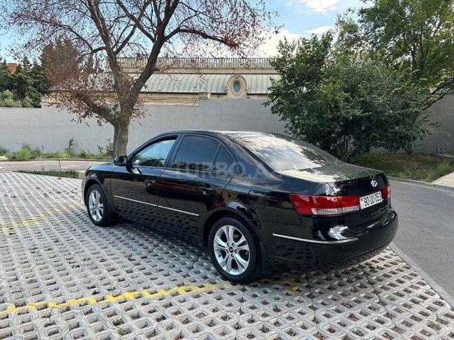 Hyundai Sonata-5