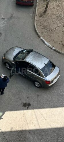 Kia Rio-10