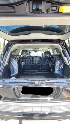 Toyota Land Cruiser-3