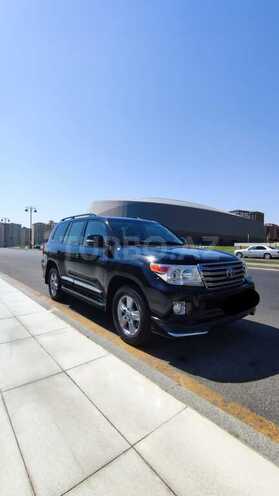 Toyota Land Cruiser-5