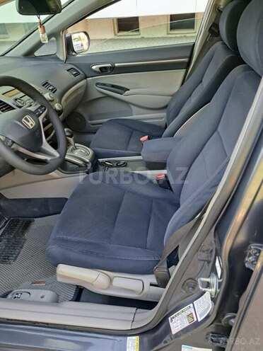 Honda Civic-12
