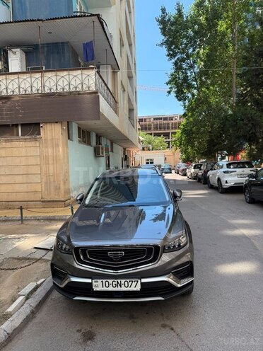 Geely Atlas Pro-1