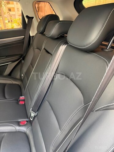 Geely Atlas Pro-8