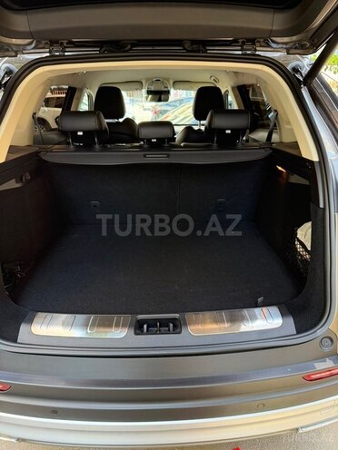Geely Atlas Pro-11
