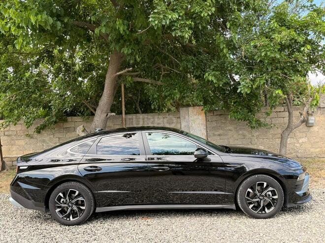 Hyundai Sonata-6