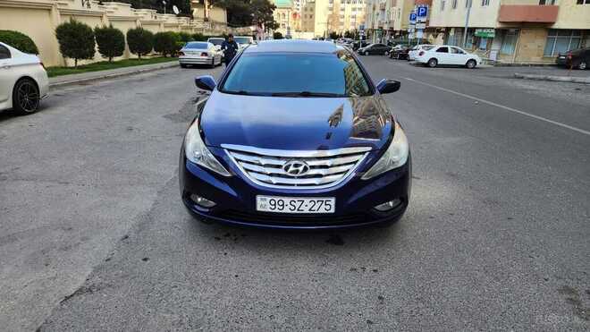 Hyundai Sonata-1