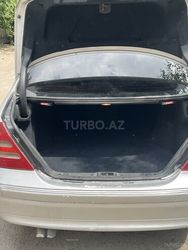 Mercedes C 230-6