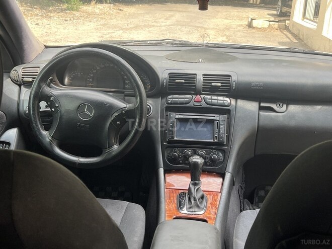 Mercedes C 230-10