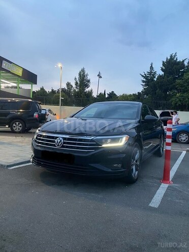 Volkswagen Jetta-4